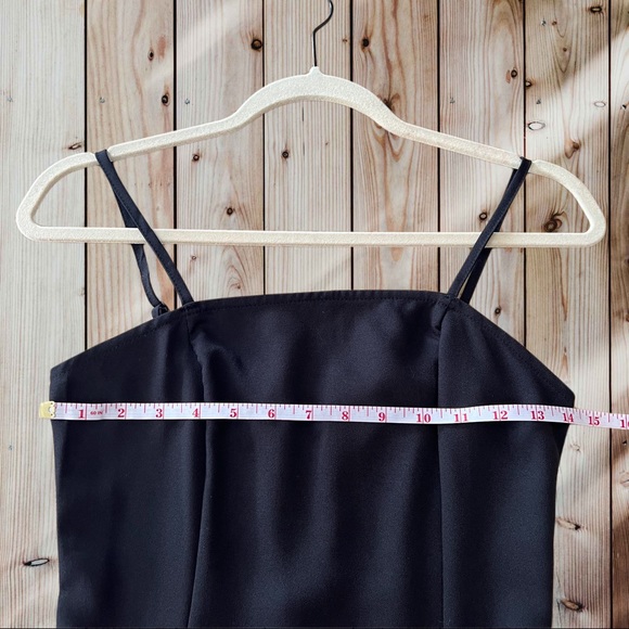 Little Black Dress. Size XS - Picture 7 of 9